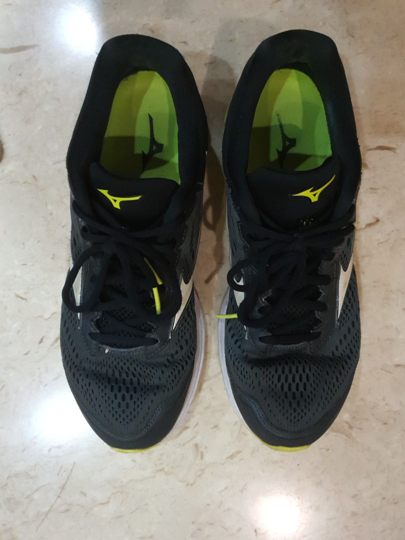Mizuno wave 44 Clearance