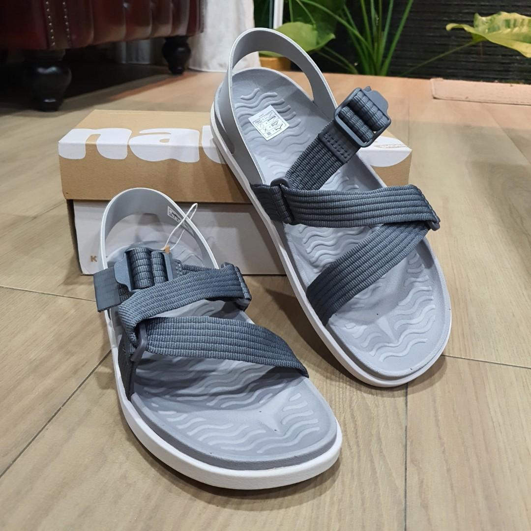Native outlet zurich sandals
