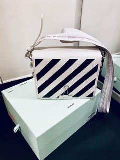 （分類：）位於 。 由 lil.something 提交（商品編號 1030250732，圖片 1）。簡介： 。