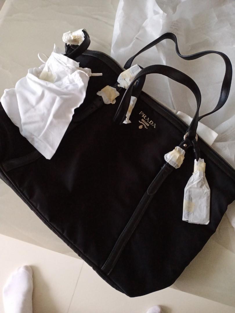 prada brand handbags