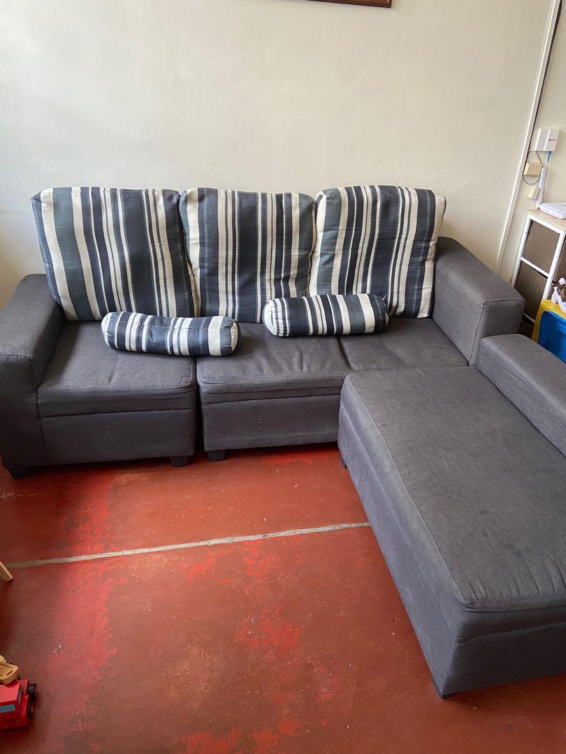 Sectional Couch For Sale Negotiable Home Furniture Furniture Fixtures Sofas On Carousell
