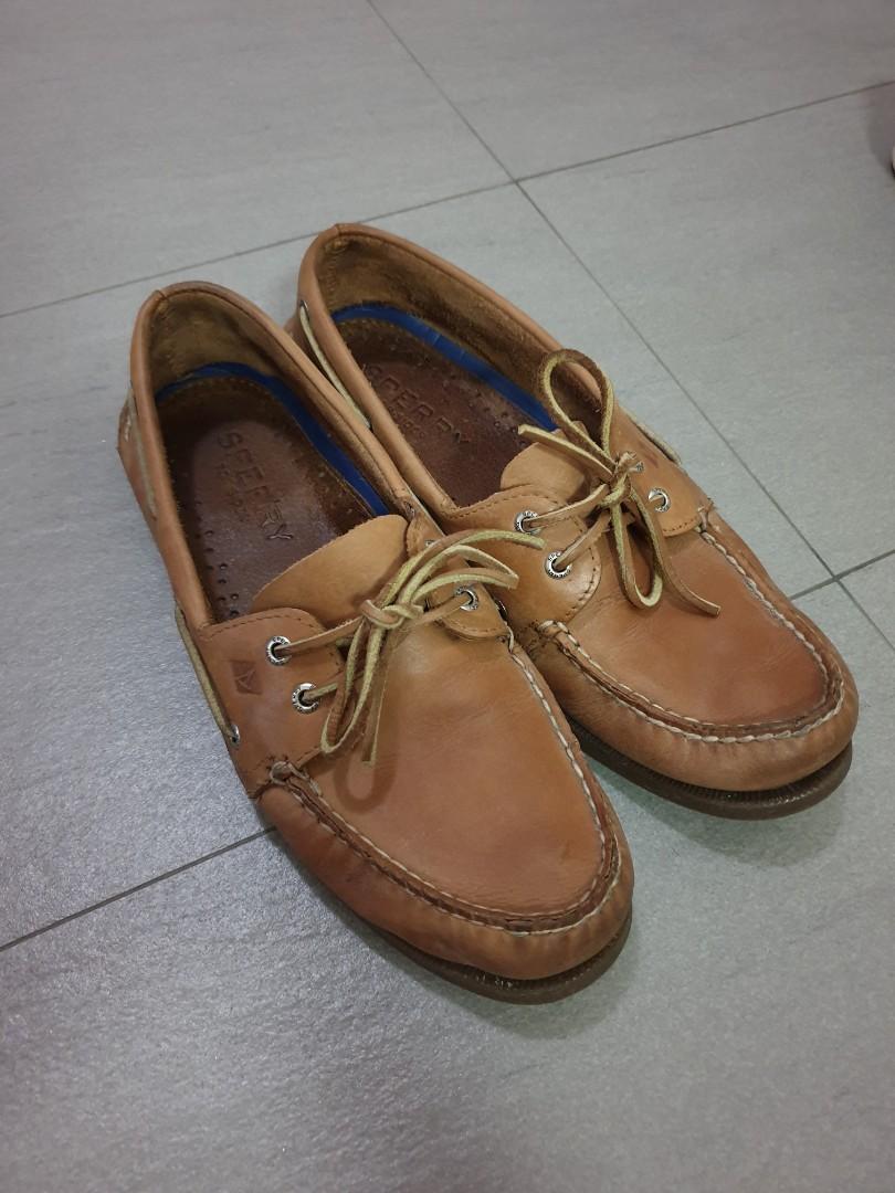 sperry tan loafers