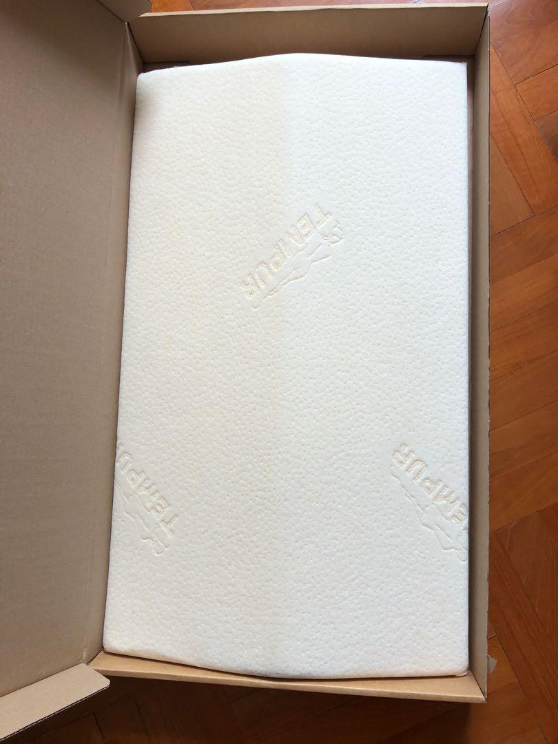 超新淨 Tempur Bed Back Support 丹普床上用護腰墊 傢俬 家居 其他 Carousell 超新淨 Tempur Bed Back Support 丹普床上用護腰墊 傢俬 家居 其他 Carousell