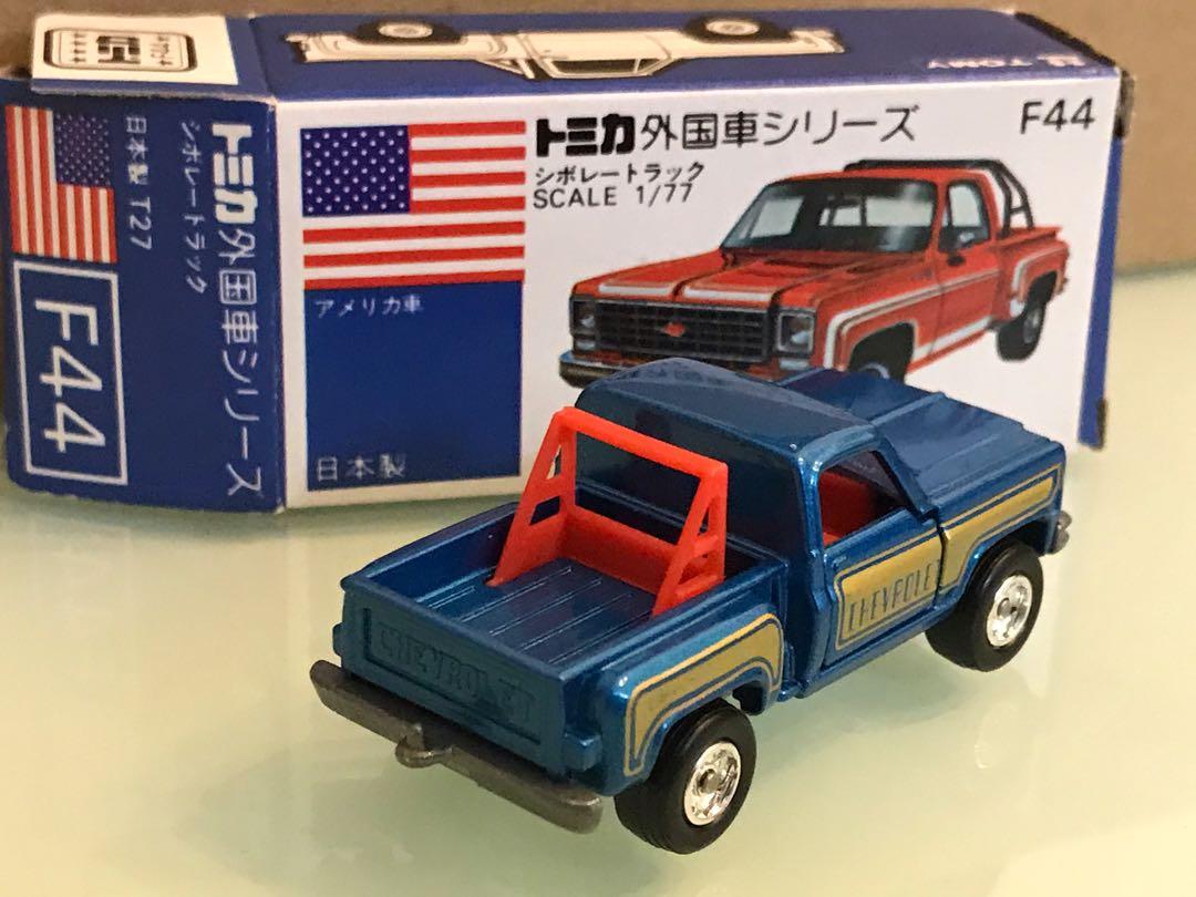 Tomica chevrolet shop truck