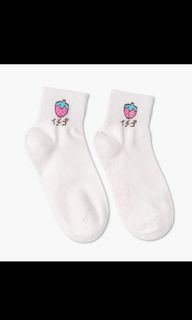 (Category: ) located in . Submitted by the.sox.co (Listing ID 1030169367, Image 1). Description: .