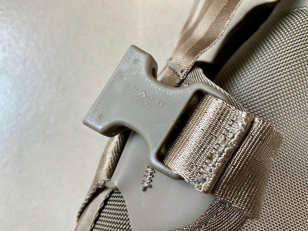 Visvim Ballistic E-Cat Patchwork 28L （分類：腰袋、手提袋、小袋）位於 Hong Kong。 由 rommey 提交（商品編號 1030171559，圖片 7）。簡介： Used Condition as per pictures Olive - Length 60 cm - Height 41 cm - Width 10 cm Bag Only Multi Group Trade within 3 days after confirmation Please PM if interested Price in HK$ NO BARGAINING ON PRICE。