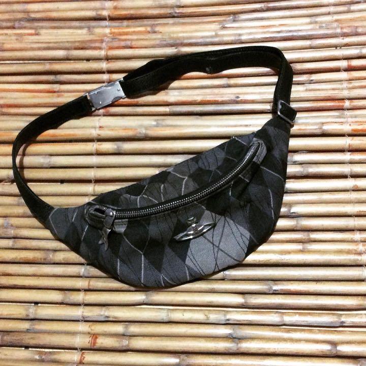 Vivienne westwood hotsell fanny pack