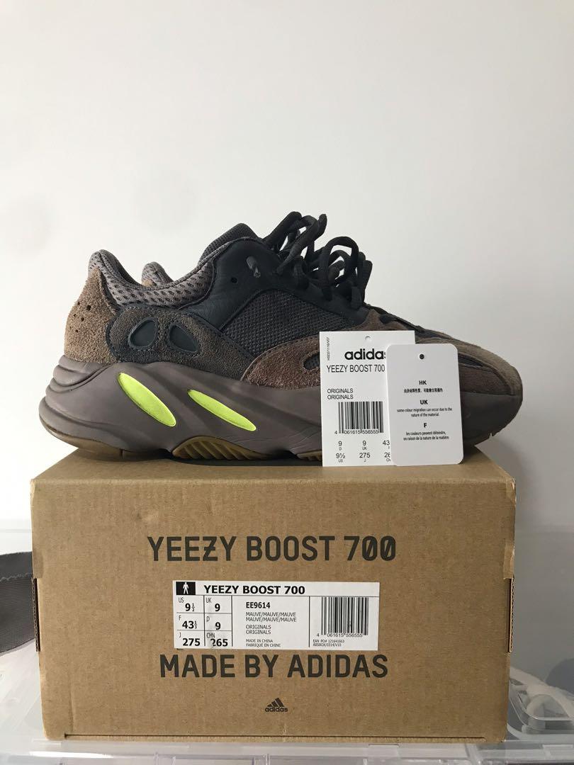 Yeezy 700 mauve hotsell box