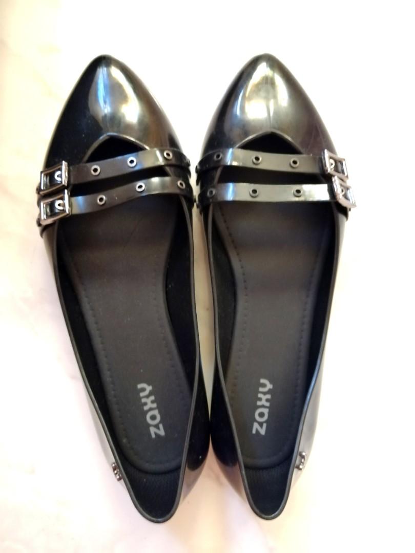 womens black jelly shoes