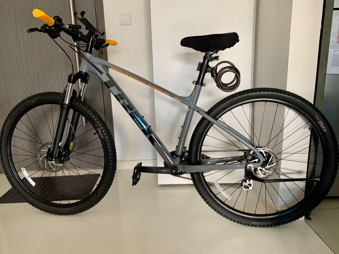 2020 trek marlin 6 review sale