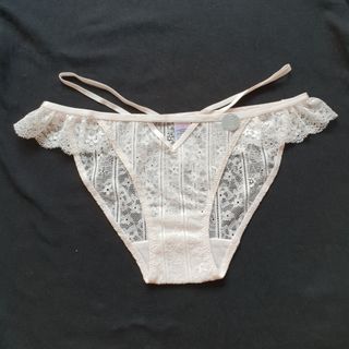 (Category: ) located in . Submitted by huihuiintimate (Listing ID 1030555672, Image 1). Description: .