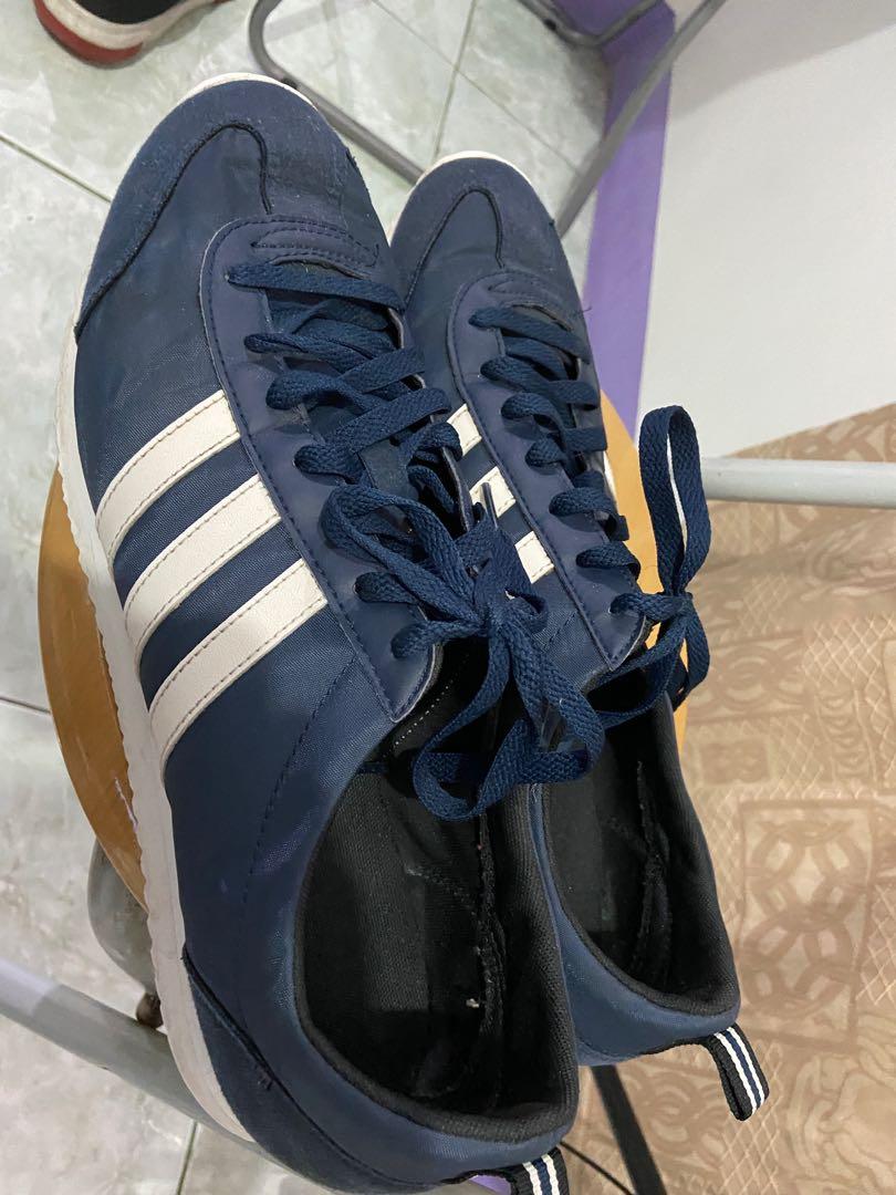 Adidas VS Jog running ( Navy blue ) (Category: Sneakers) located in Mandaluyong City. Submitted by letsdeclutter.ph (Listing ID 1030471458, Image 3). Description: Original Adidas VS Jog running shoes ( Navy Blue) Not Class A / Not OEM ORIGINAL ADIDAS Bought sometime last year in SM Calamba No scratches or dent No shoe box ( Naitapon na ) RFS: Decluttering Mode of Payment BPI ( Bank Transfer ) Gcash .