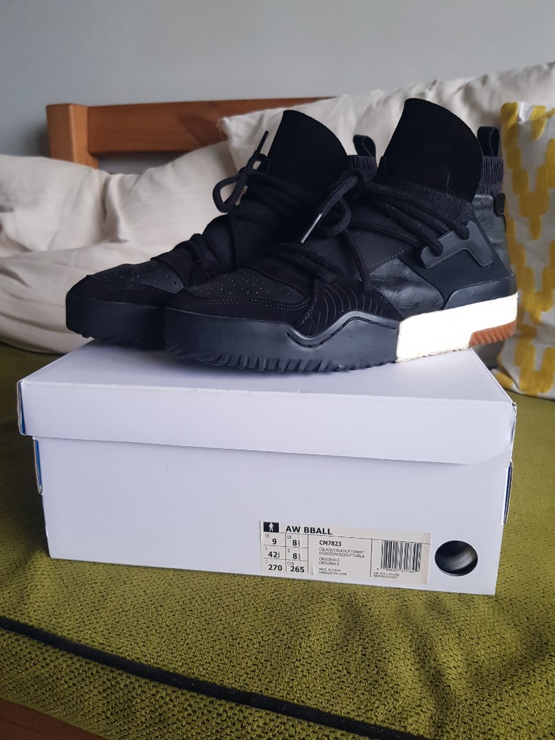 Wang bball shop