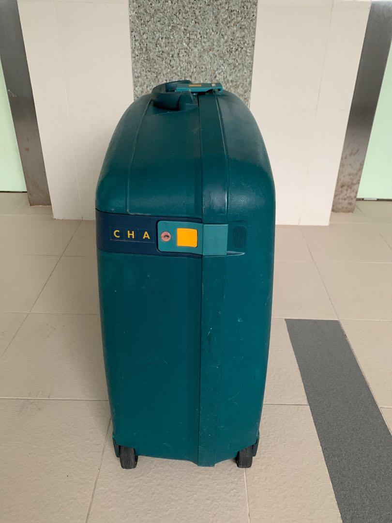 DELSEY Oyster Clamshell Large Suitcase 4 Wheel 28” Luggage with