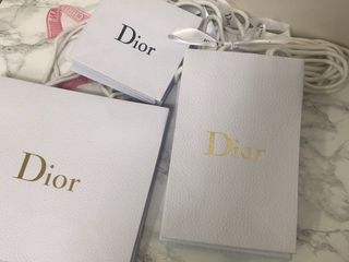 （分類：）位於 。 由 stuffbyclaire 提交（商品編號 1030496383，圖片 1）。簡介： 。