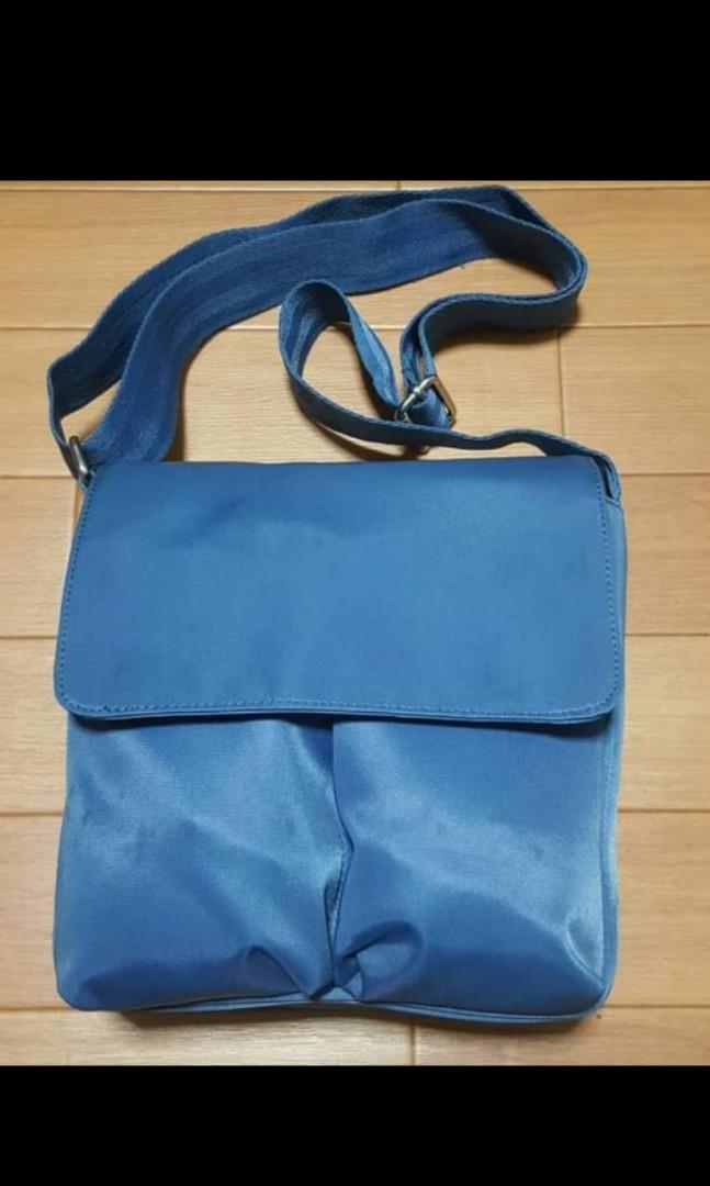 gap crossbody bag