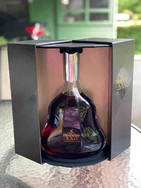 97/100 pts  Craton M. review of Hennessy XXO Hors d'Age Cognac