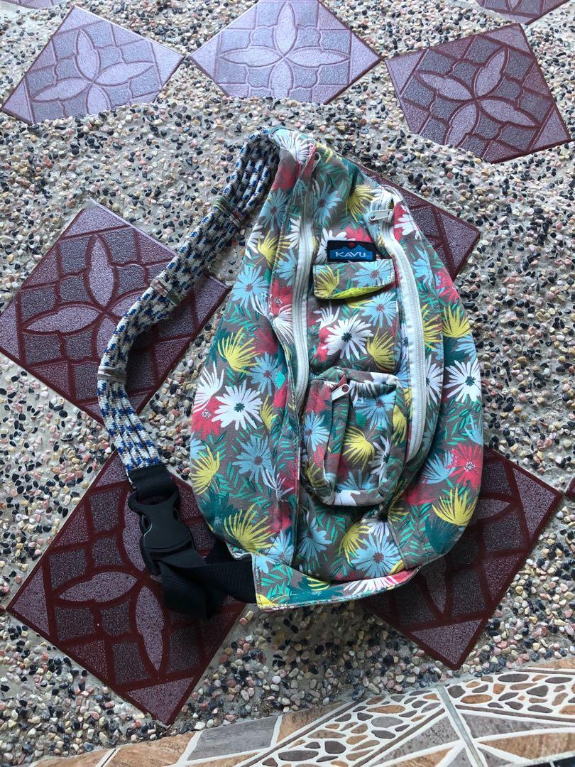 kavu crossbody