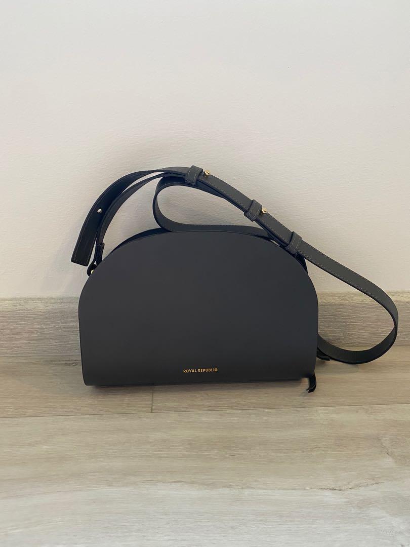 Royal republiq discount galax day bag
