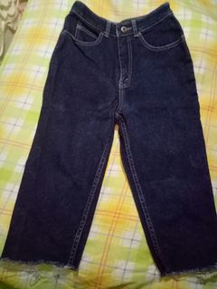 (Category: ) located in . Submitted by bettystuff (Listing ID 1030507913, Image 1). Description: .