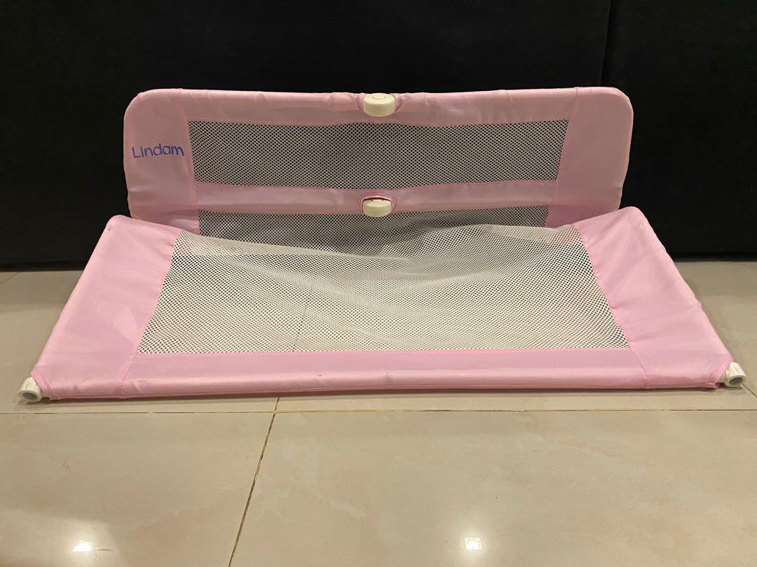 Lindam bed guard pink top