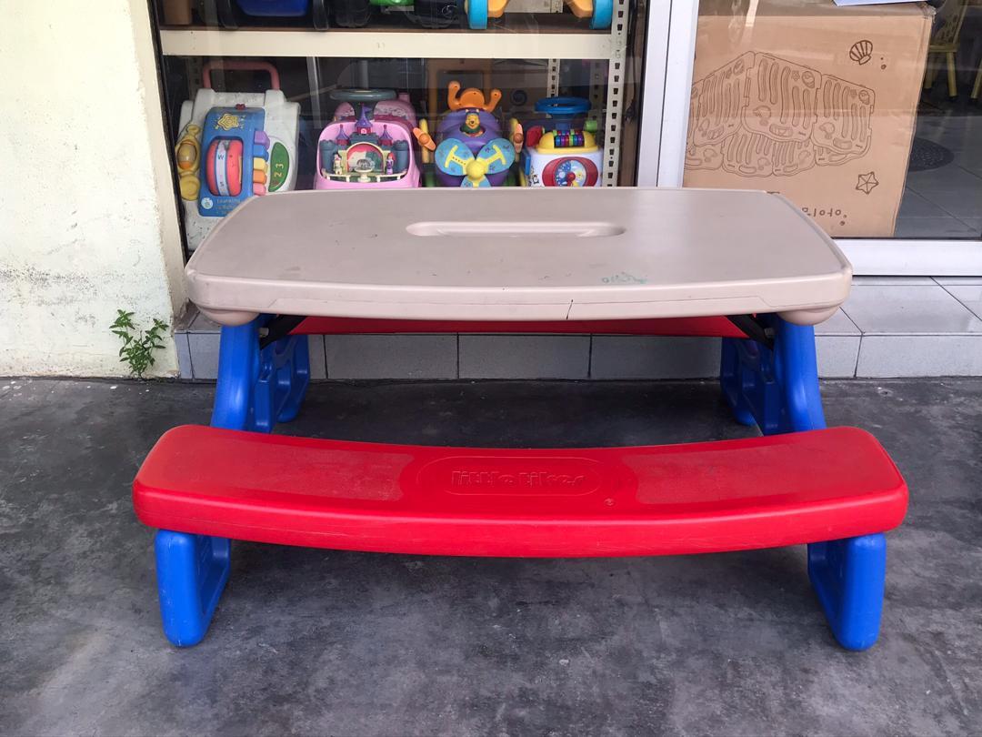 Easy store little discount tikes picnic table