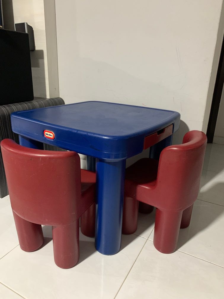 Little tikes table n chairs, Babies & Kids, Baby Nursery & Kids Furniture, Kids' Tables & Chairs