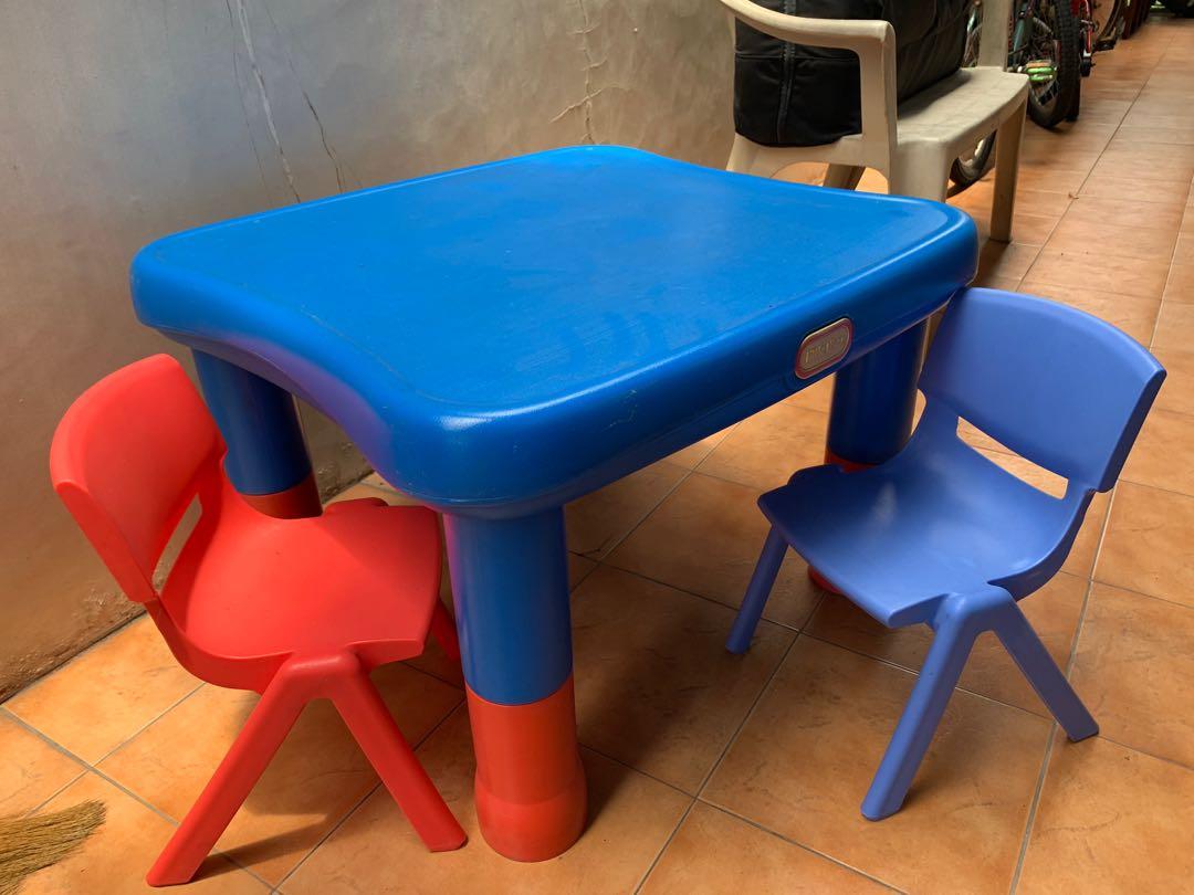 Little tikes kids table clearance