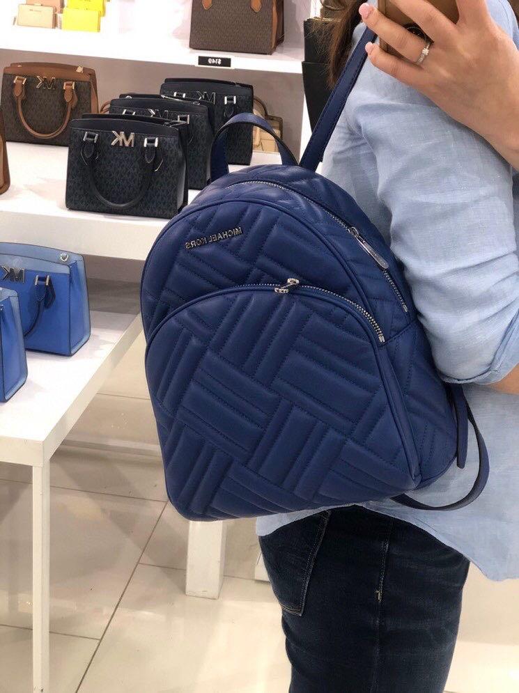 Michael Kors Abbey Quilt Medium Backpack Bag, Women's Fashion, Bags
