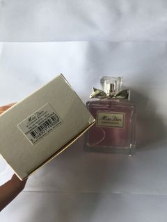 （分類：）位於 。 由 apple.antonia 提交（商品編號 1030395938，圖片 1）。簡介： 。
