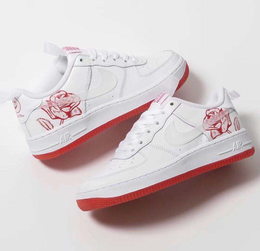 nike red rose shoes