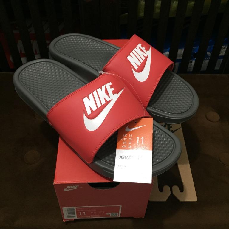 nike benassi sizing