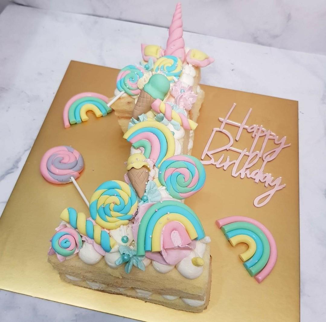 Large Rainbow Cotton Candy Cake - Dylan's Candy Bar