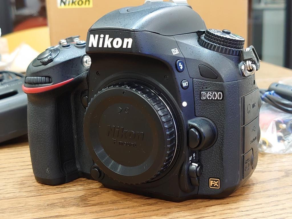 full frame nikon d600 camera body only perfect for beginners or as great webcam for zoom teams webex video calls