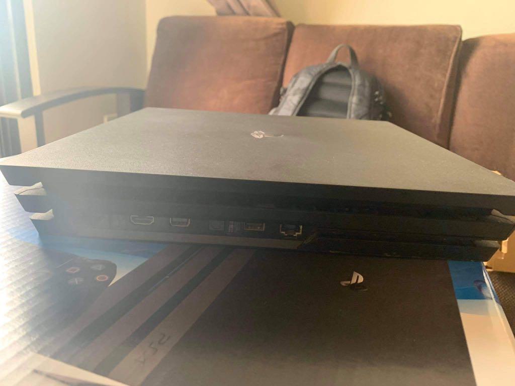 Playstation 4 Pro 1TB (Category: PlayStation) located in Paranaque City. Submitted by leecontreras (Listing ID 1030390378, Image 2). Description: Ps4 pro 1tb With 2 ds4 With box Semi-complete minus headset With Farcry 4 game Slightly nego.