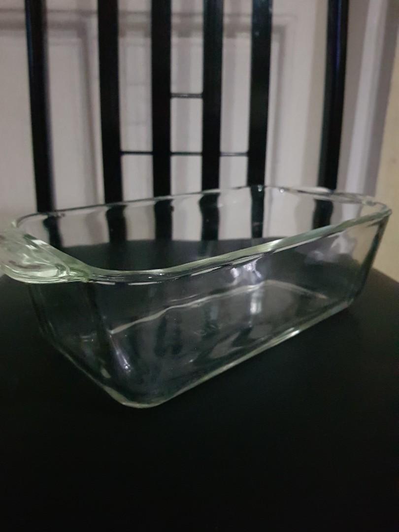 Pyrex Loaf Pan Baking Dish Vintage (Category: Bakeware) located in Manila. Submitted by missarvic (Listing ID 1030470967, Image 3). Description: Vintage Pyrex Clear Glass Loaf Pan 1.5 Quart - 1.5 L 213-r 8.5x4.5x2.5 Thicker Durable.
