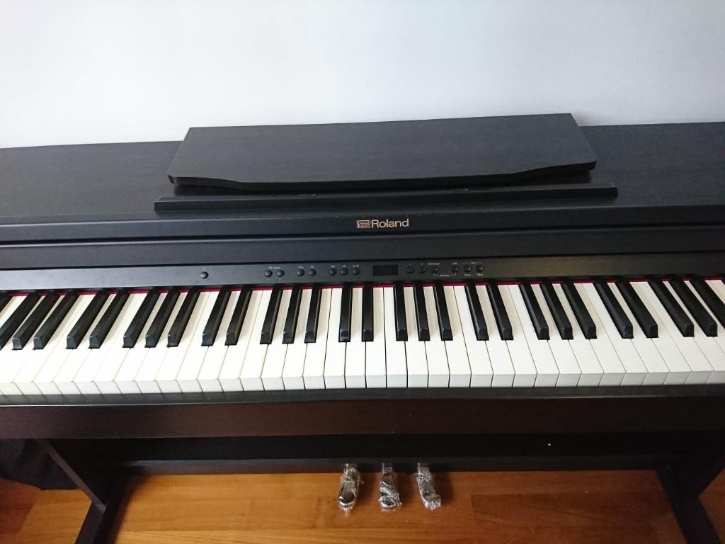 Roland RP302 Digital Piano Rose Wood