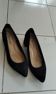 (Kategori: ) berada di . Dikirim oleh yacaaa (ID iklan 1030398435, Gambar 1). Deskripsi: .