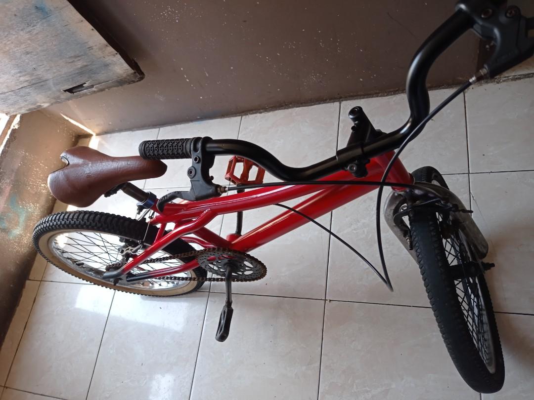 Sepeda Bmx Merah Olah Raga Sepeda Di Carousell