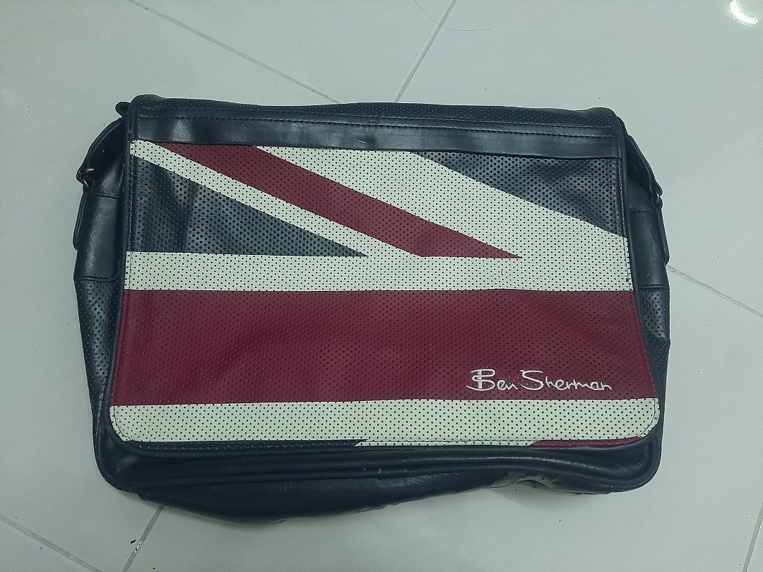 Sling Bag Ben Sherman Men S Fashion Bags Wallets Sling Bags On Carousell