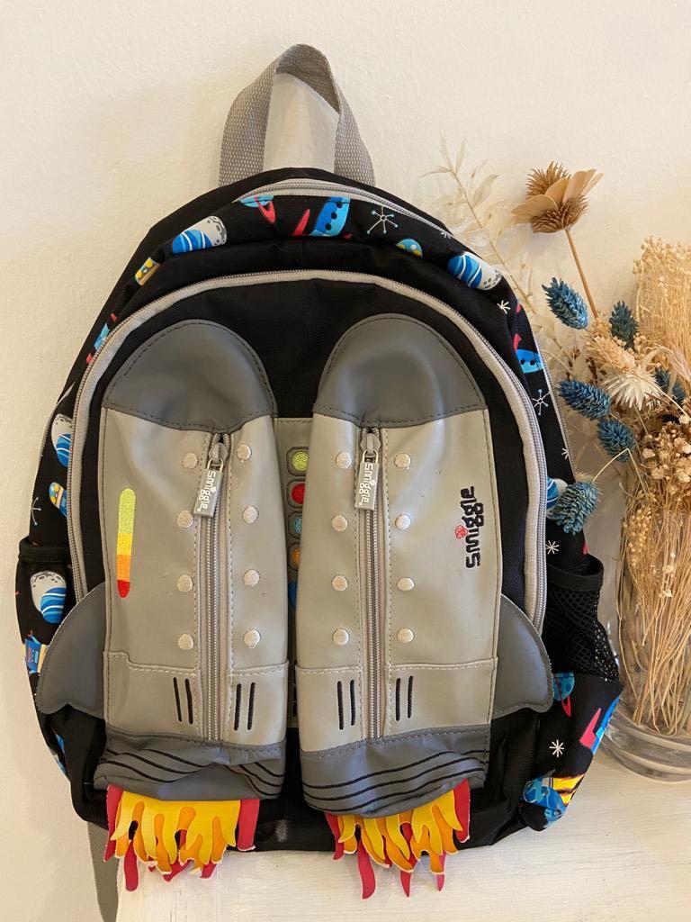 Smiggle hot sale rocket backpack