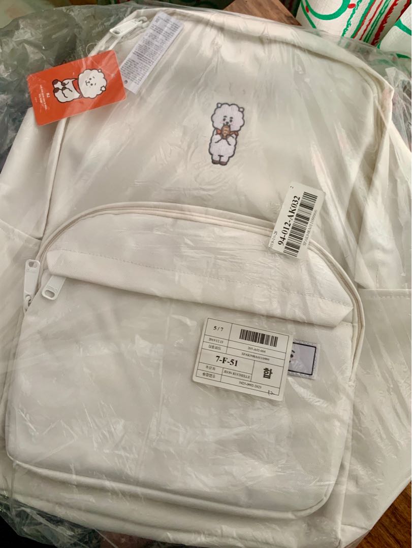 Bt21 x spao candy backpack top