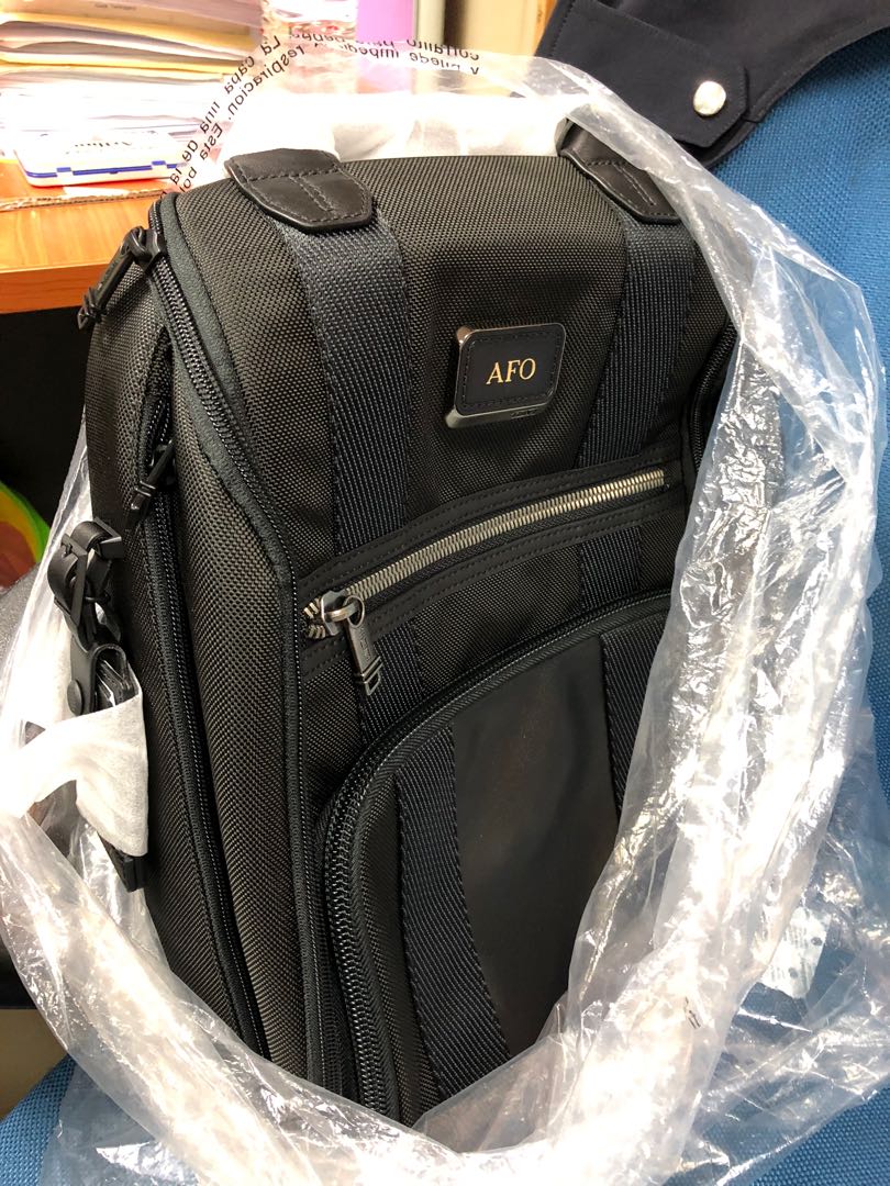 tumi robins backpack