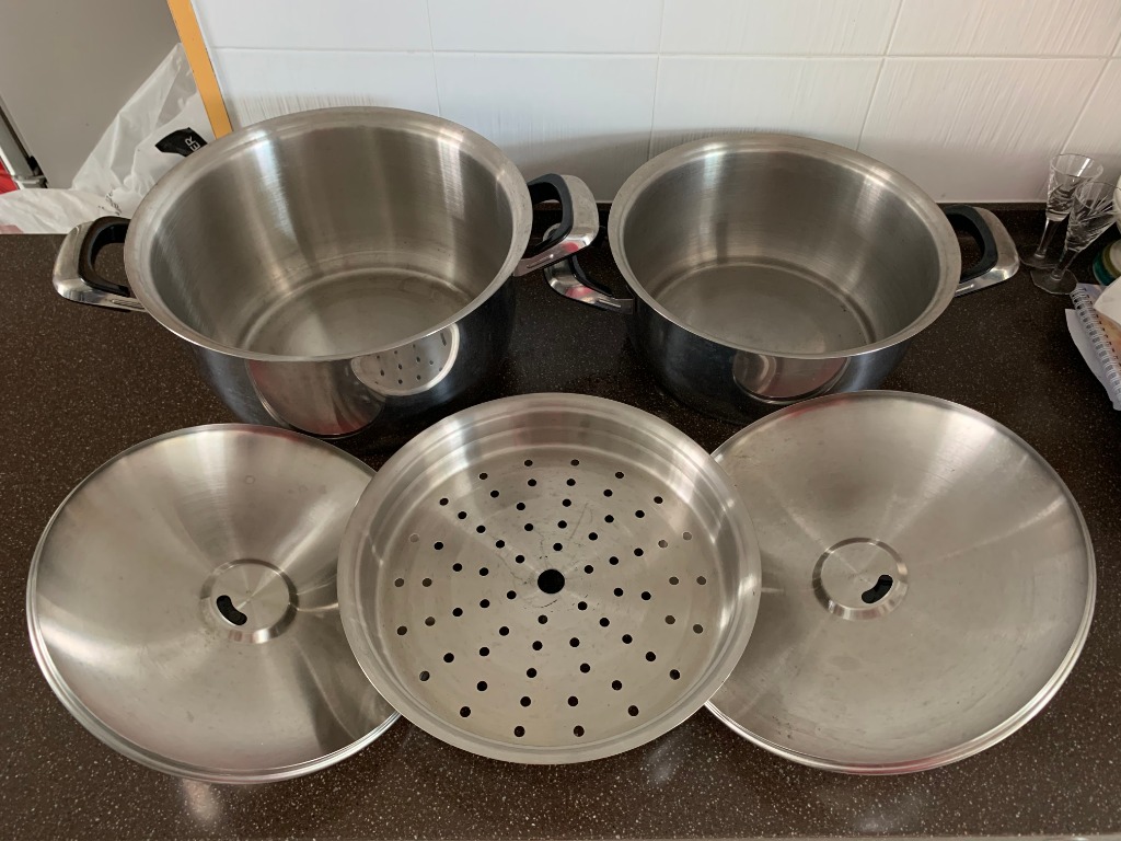 Two Large Cooking Pots, Furniture & Home Living, Kitchenware