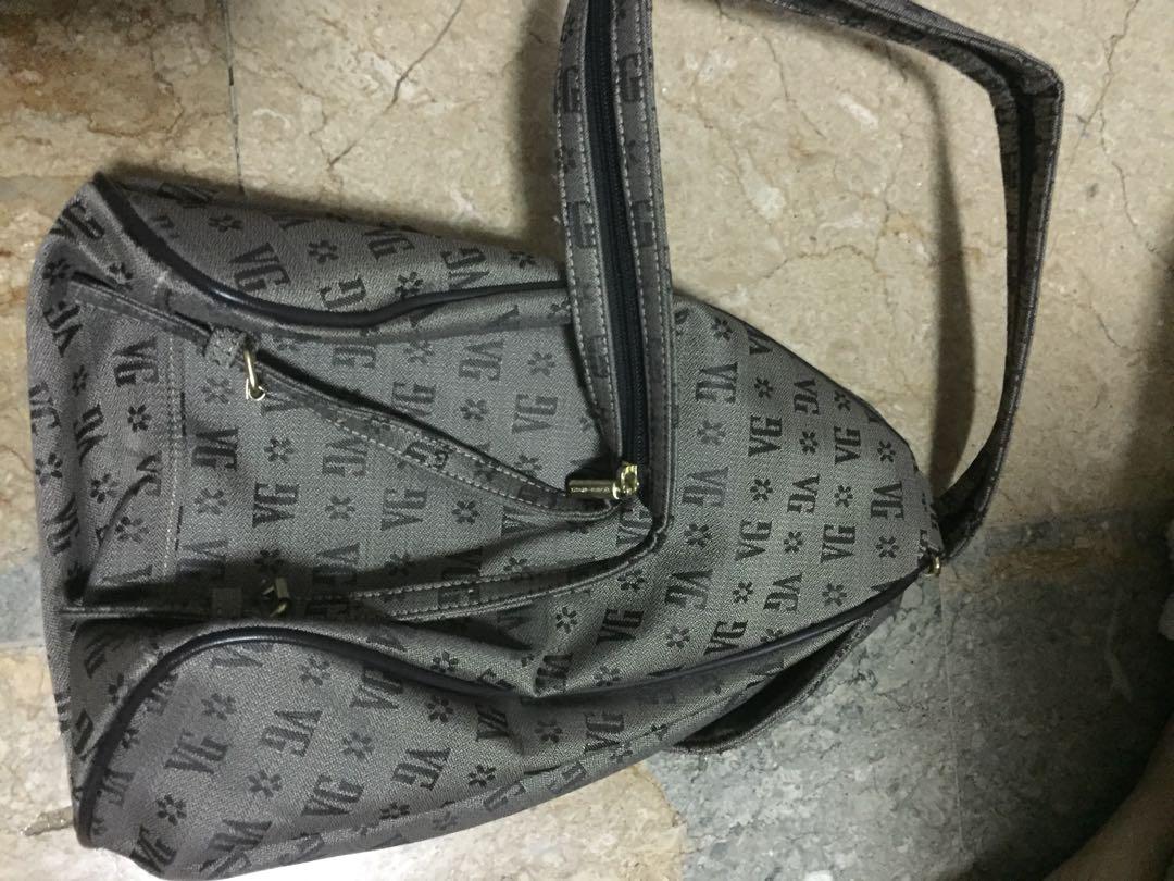 Valentino mini backpack (Category: Backpacks) located in Legazpi City. Submitted by brandedstuffphl (Listing ID 1030543046, Image 2). Description: Valentino mini backpack Very good condition Made in China.