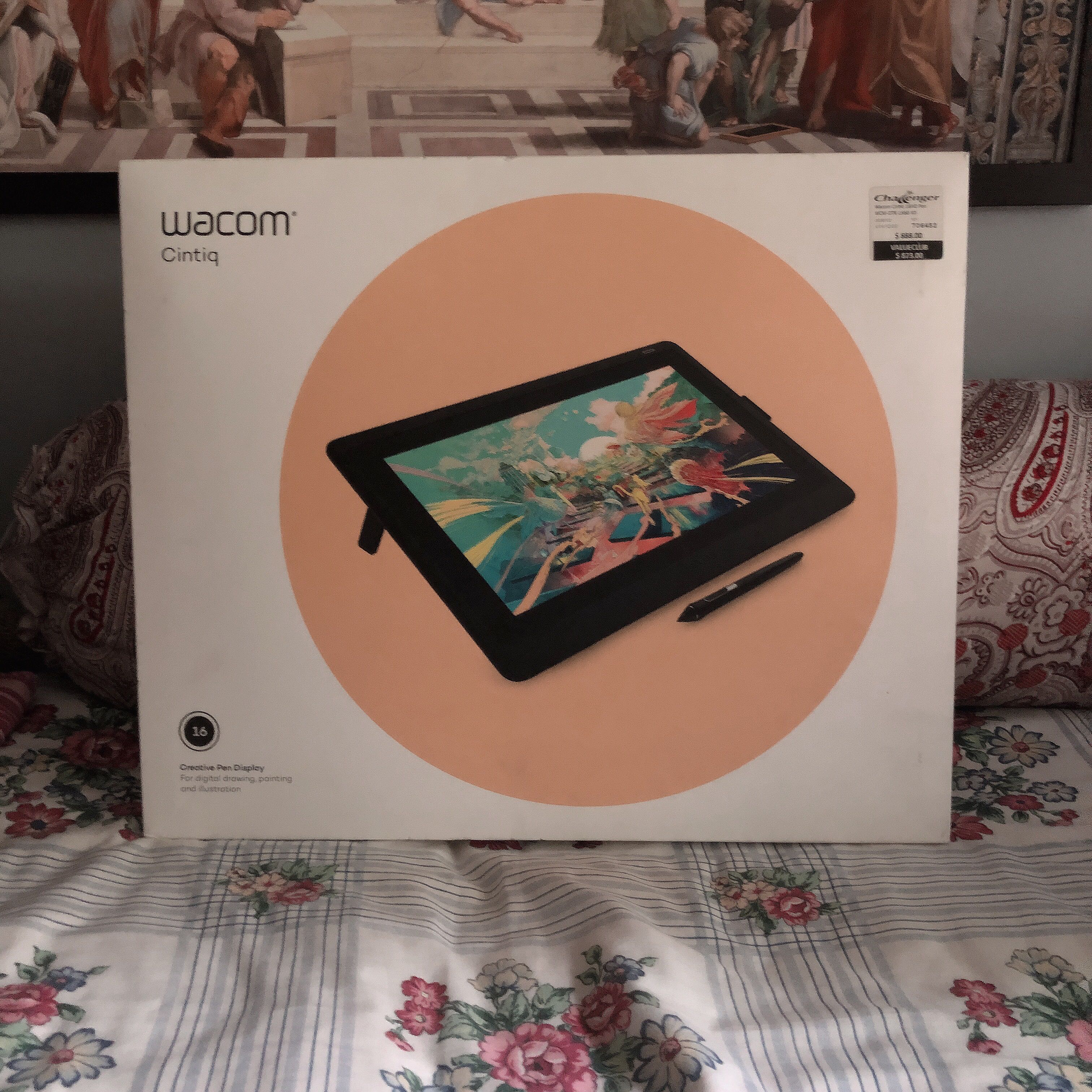 Cintiq 16 drawing tablet, Mobile Phones & Gadgets, EReaders on