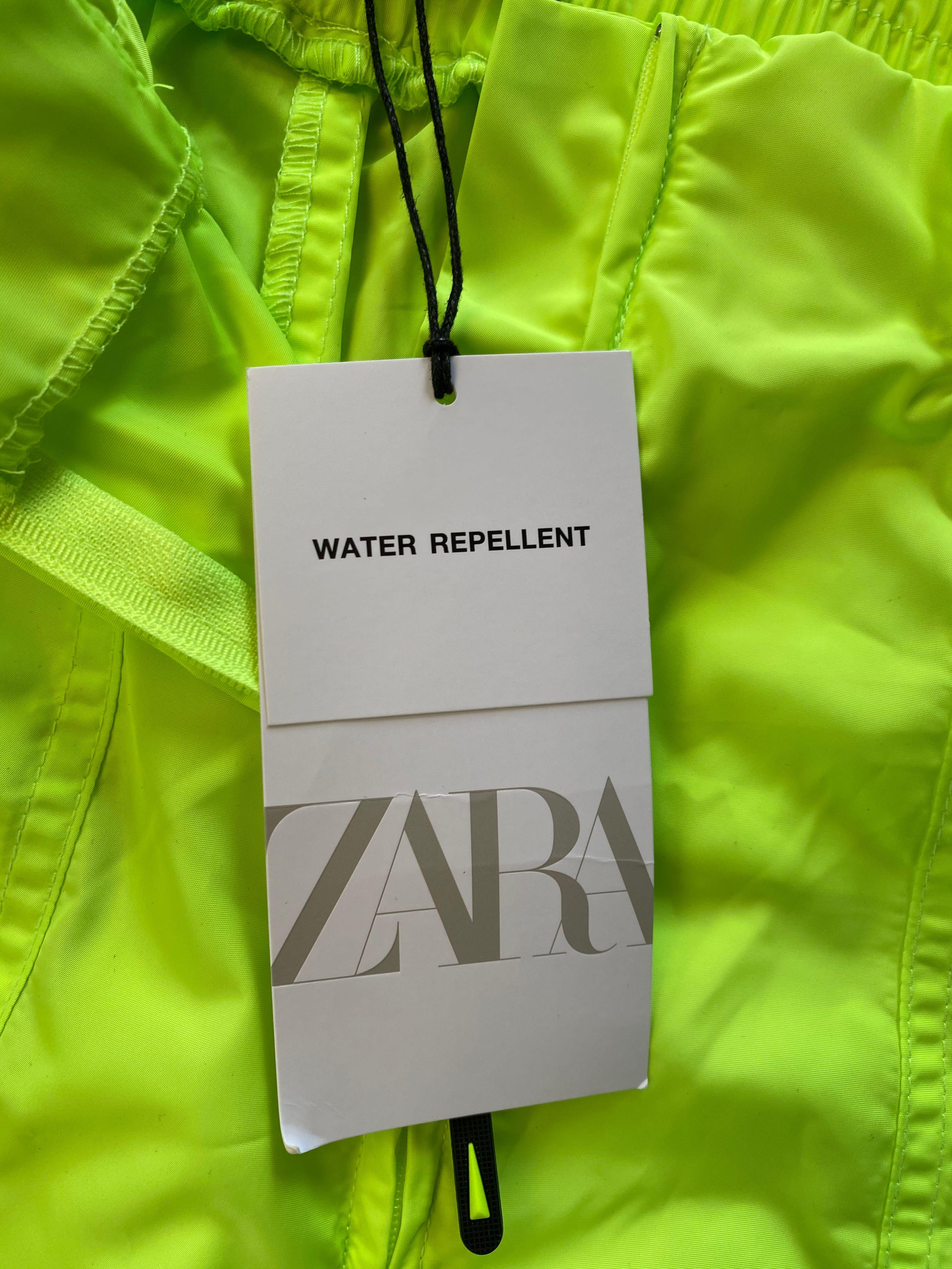 Zara nylon joggers neon yellow pants buckle, Women's Fashion, Bottoms,  Jeans u0026 Leggings on Carousell