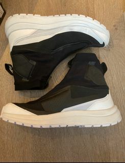 （分類：）位於 。 由 kenneth0272 提交（商品編號 1030598515，圖片 1）。簡介： 。