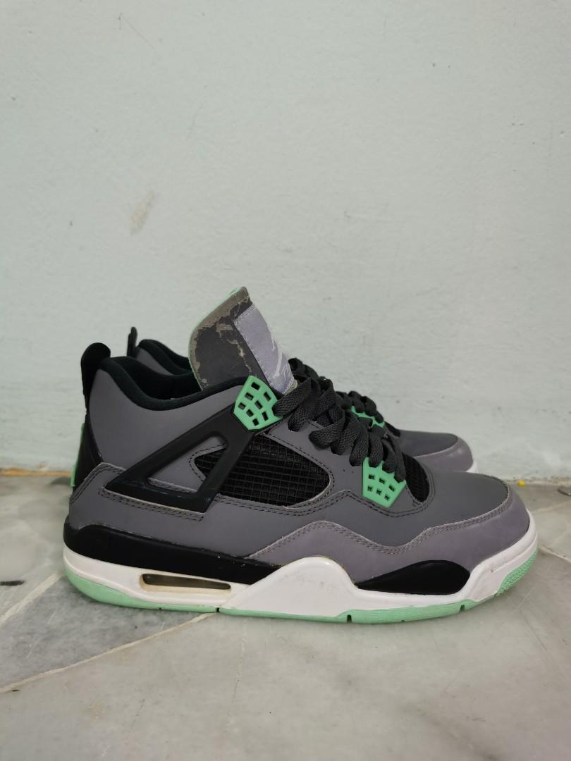 aj4 green glow