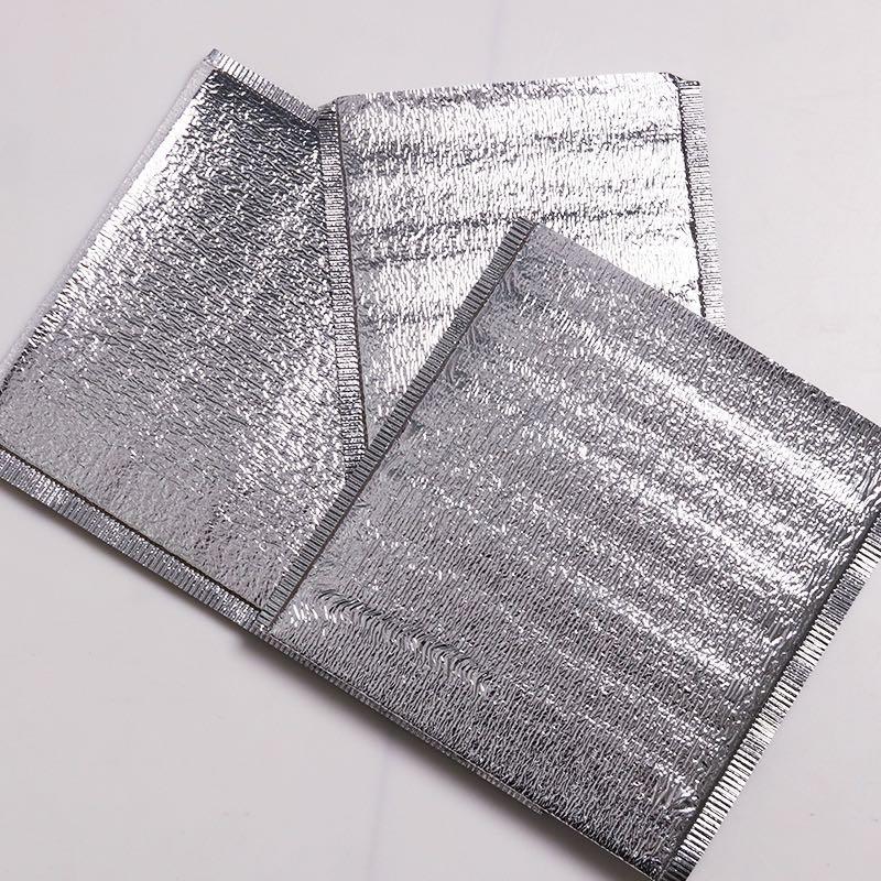 Aluminium foil cooler bag